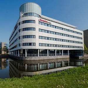 https://hampton-by-hilton-amsterdam-airport-schiphol.zandvoort-hotels.com